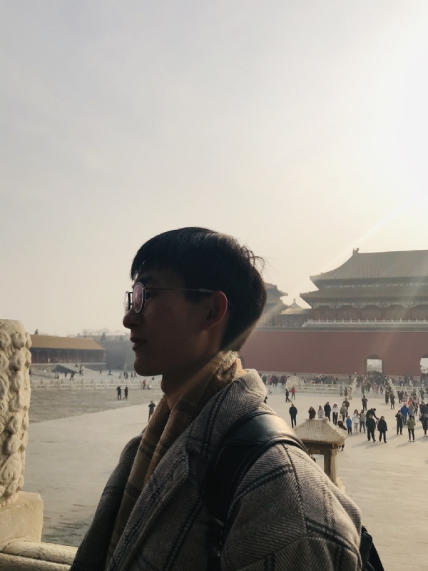 夏侯醉平的第一张照片--泰州相亲服务中心