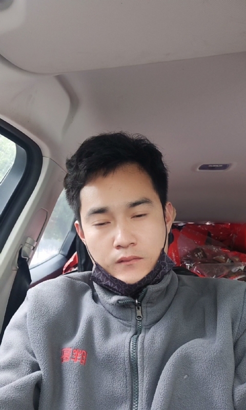 冷锋的第一张照片--泰州相亲服务中心