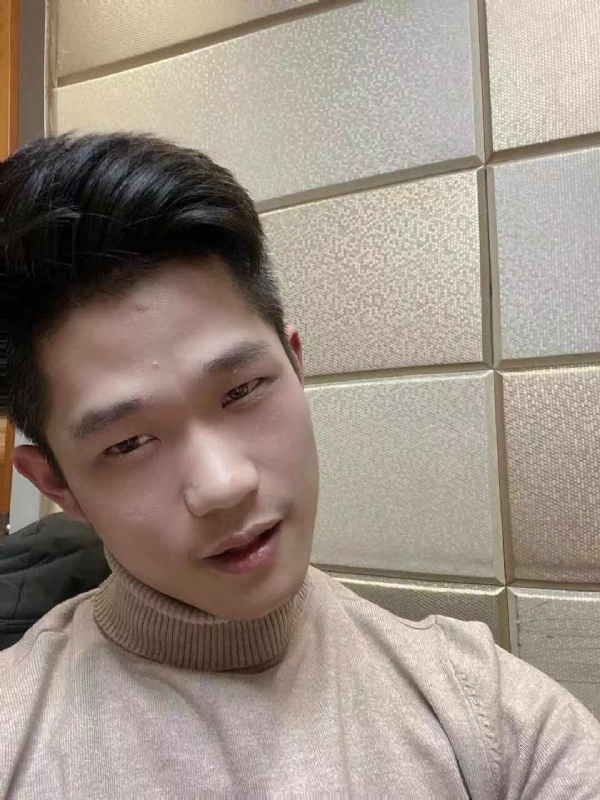 南墙的第一张照片--泰州相亲服务中心