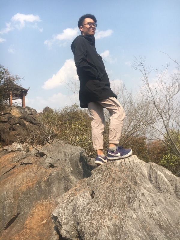 雨夜寻知己的第一张照片--泰州相亲服务中心
