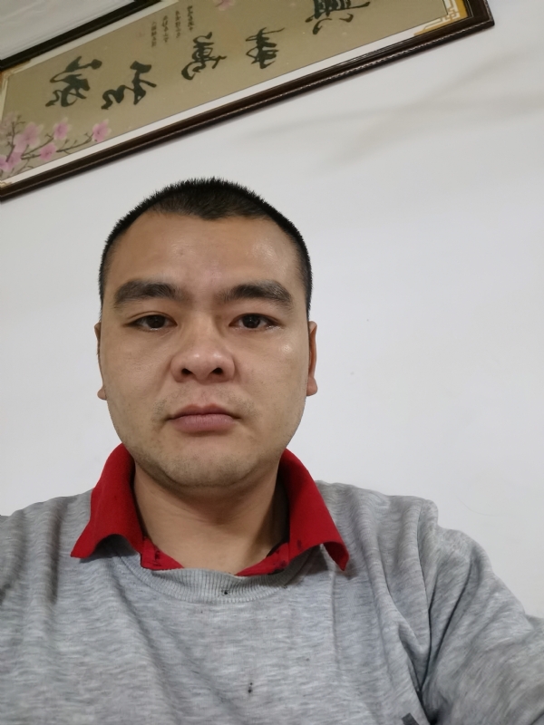 钟生发财的第二张照片--泰州相亲服务中心