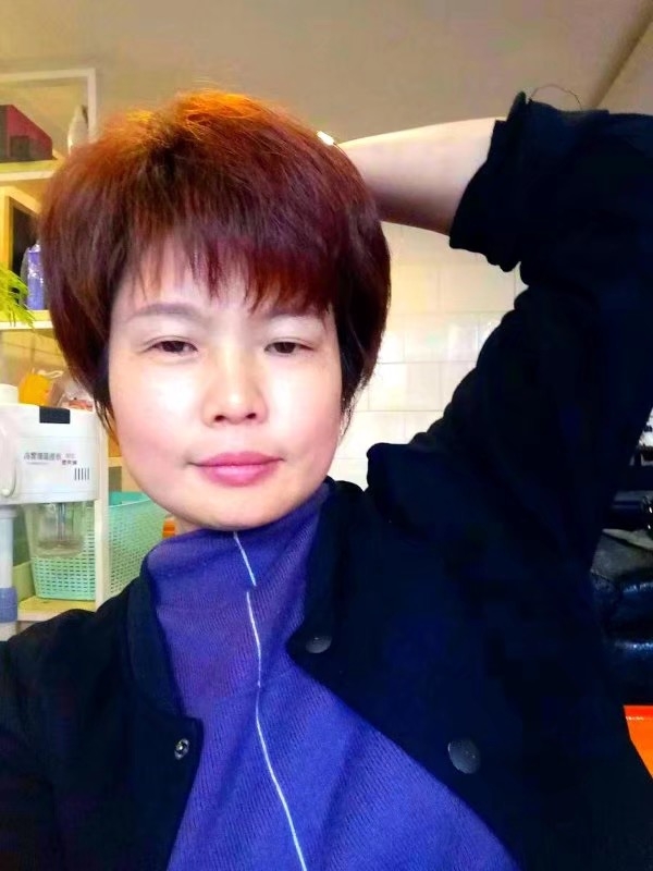 心若向阳的第二张照片--泰州相亲服务中心