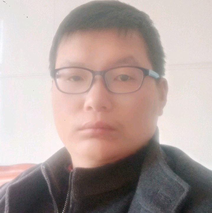 小男人的第一张照片--泰州相亲服务中心