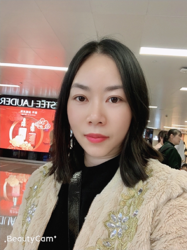 HuangXiao的第一张照片--泰州相亲服务中心
