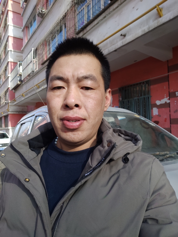 华哥的第一张照片--泰州相亲服务中心