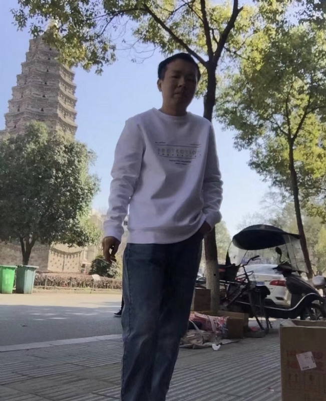 黄冈征婚的第一张照片--泰州相亲服务中心
