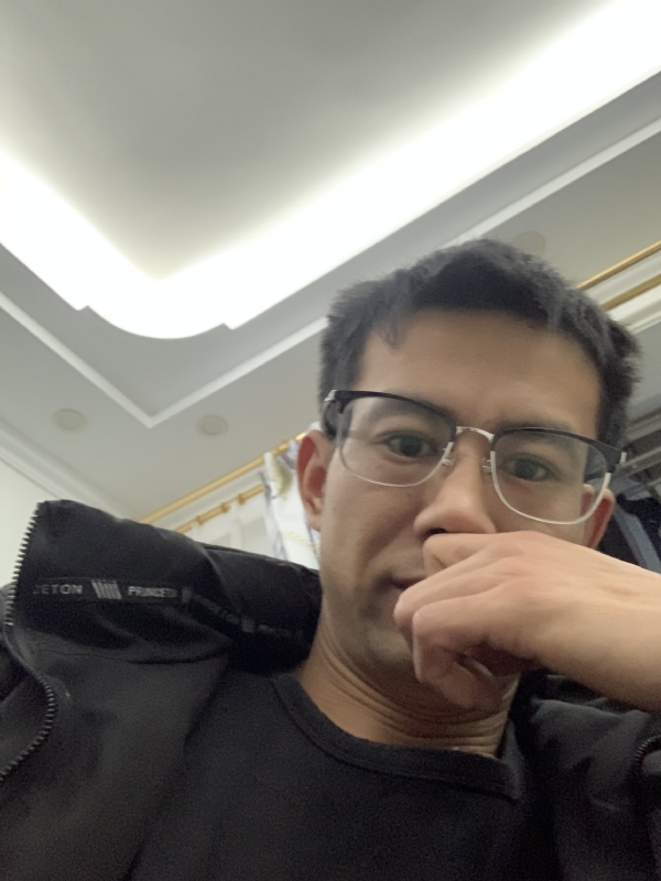 相互理解相互信任的第一张照片--泰州相亲服务中心