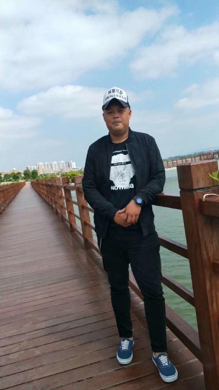 人生如戏的第二张照片--泰州相亲服务中心