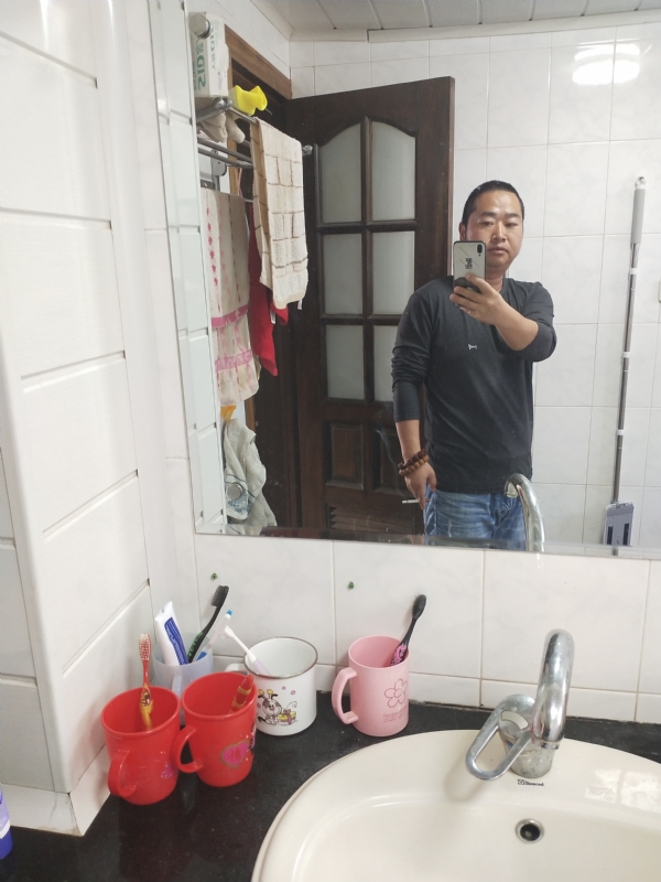 半世人间的第二张照片--泰州相亲服务中心