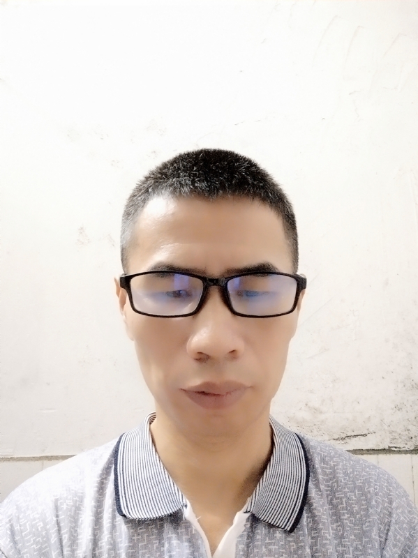 lxg的第一张照片--泰州相亲服务中心
