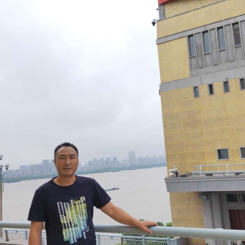 明天的第一张照片--泰州相亲服务中心