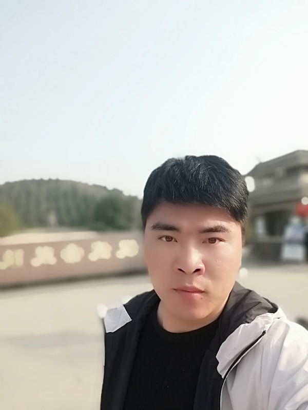 long7的第一张照片--泰州相亲服务中心