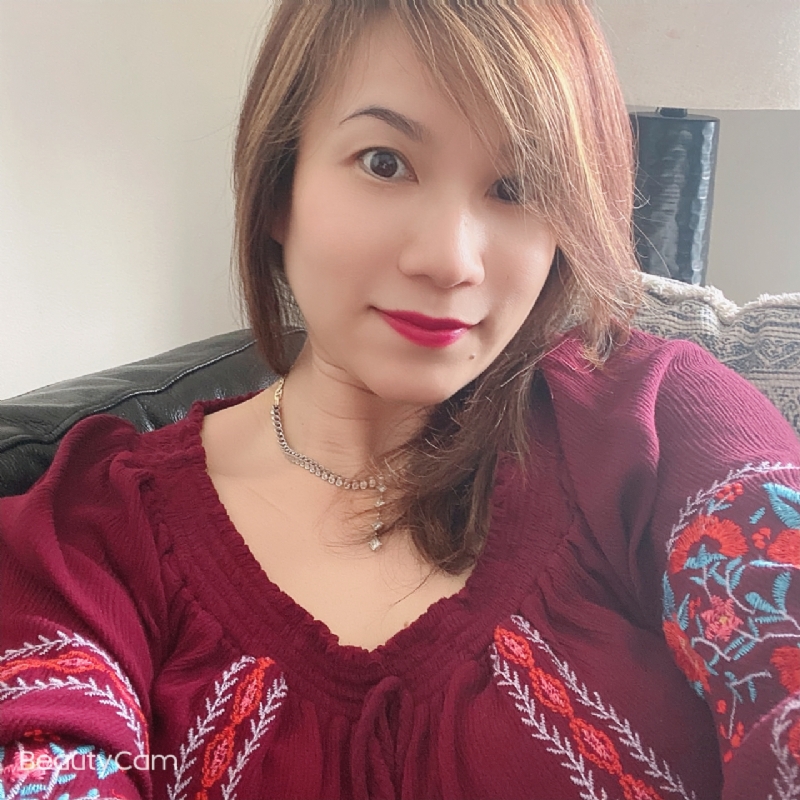 蜜儿的第一张照片--泰州相亲服务中心