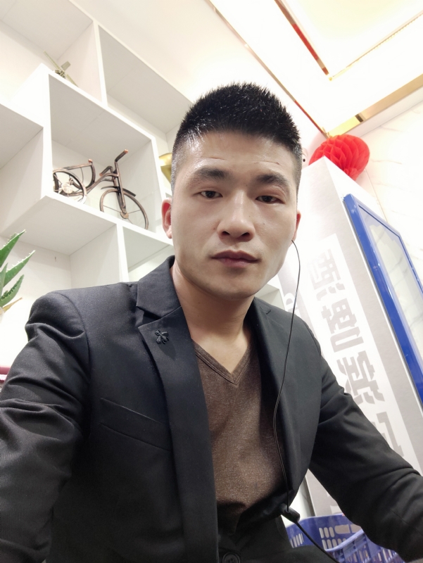阿木1234的第一张照片--泰州相亲服务中心