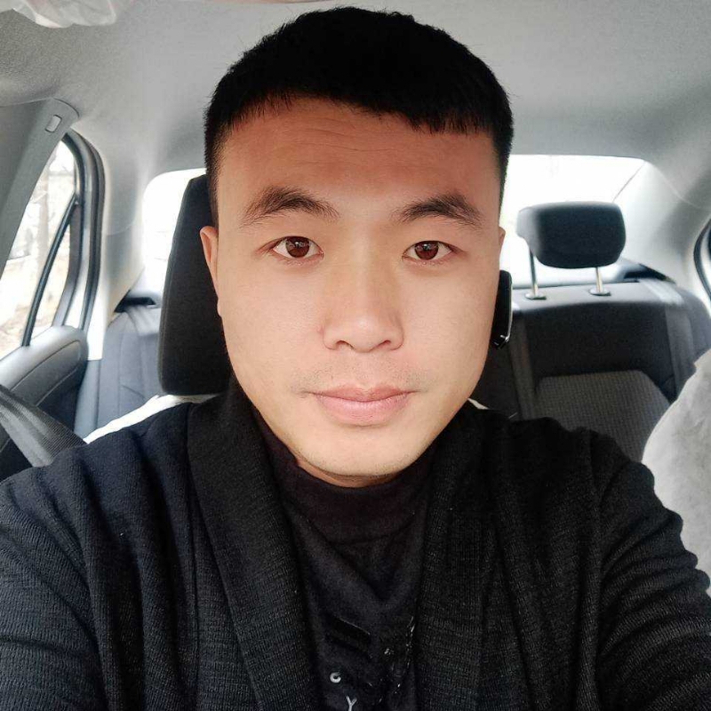 董加个龙的第一张照片--泰州相亲服务中心