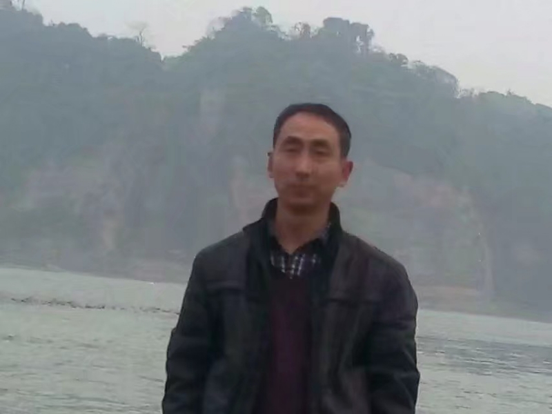 玉树临疯的第二张照片--泰州相亲服务中心