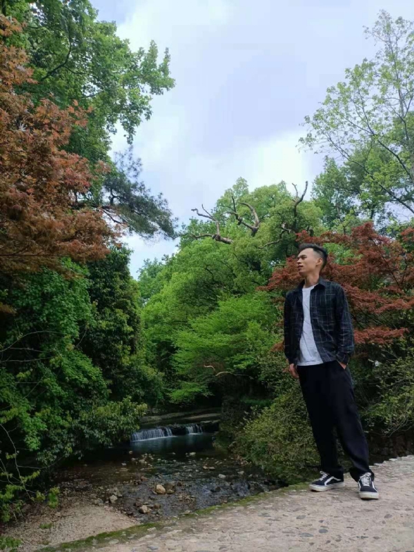 小白的第一张照片--泰州相亲服务中心