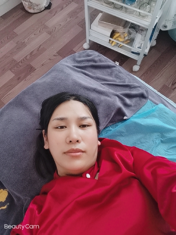枫叶的第一张照片--泰州相亲服务中心