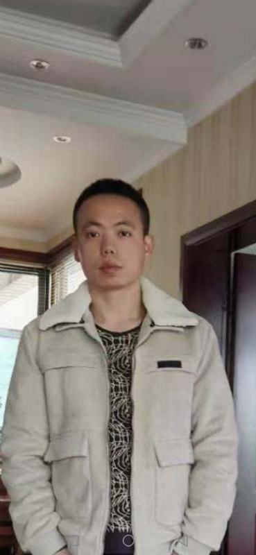 tom的第一张照片--泰州相亲服务中心