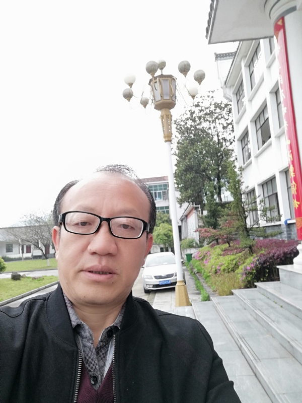 玫瑰祥云的第二张照片--泰州相亲服务中心