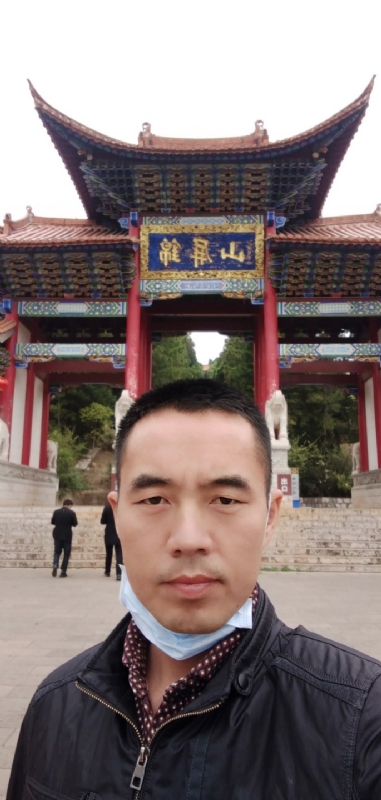 大头鱼的第二张照片--泰州相亲服务中心