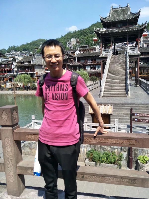 会飞的鱼的第一张照片--泰州相亲服务中心