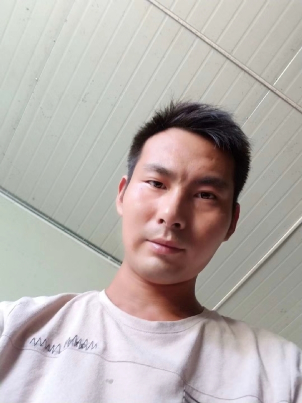 快乐肥宅水的第一张照片--泰州相亲服务中心