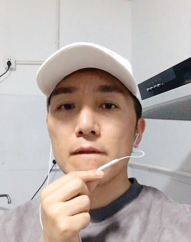 简单人生的第一张照片--泰州相亲服务中心