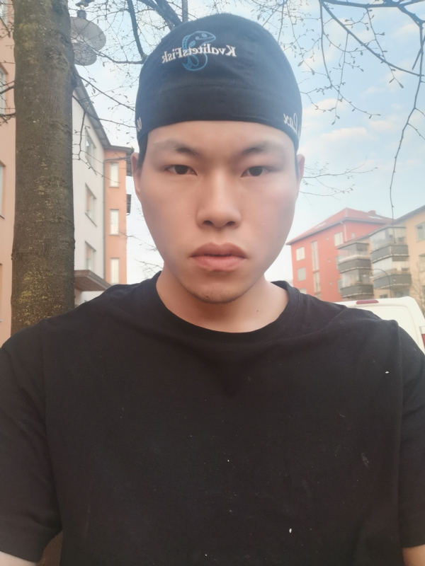 吴灵勇的第一张照片--泰州相亲服务中心