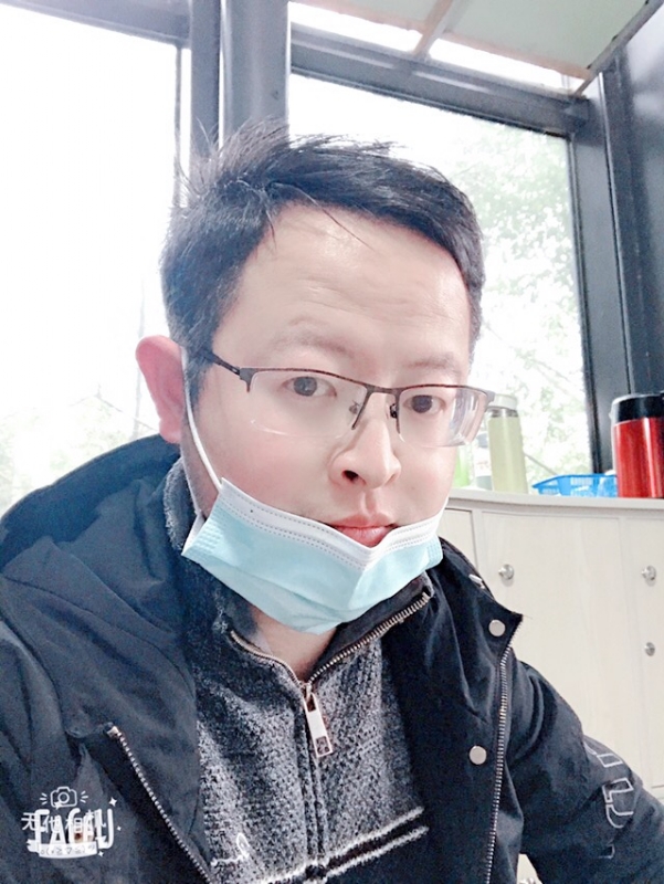 爱不渝的第二张照片--泰州相亲服务中心