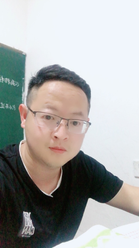 爱不渝的第三张照片--泰州相亲服务中心