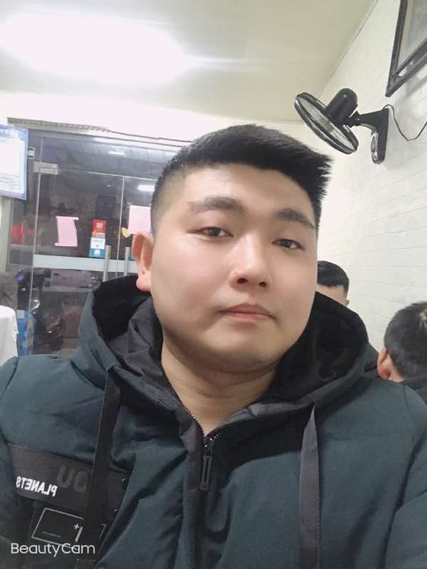 回忆是个小孩的第一张照片--泰州相亲服务中心