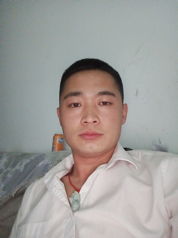 也许太年轻的第一张照片--泰州相亲服务中心
