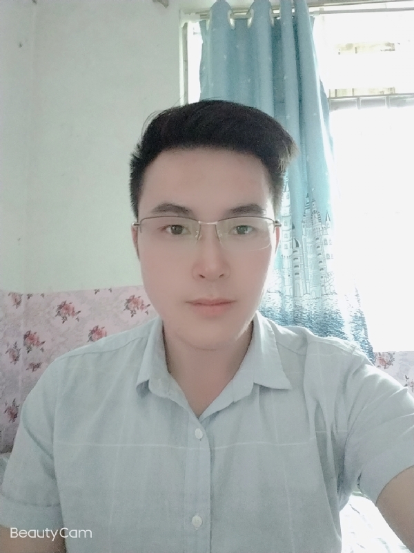浮云的第一张照片--泰州相亲服务中心