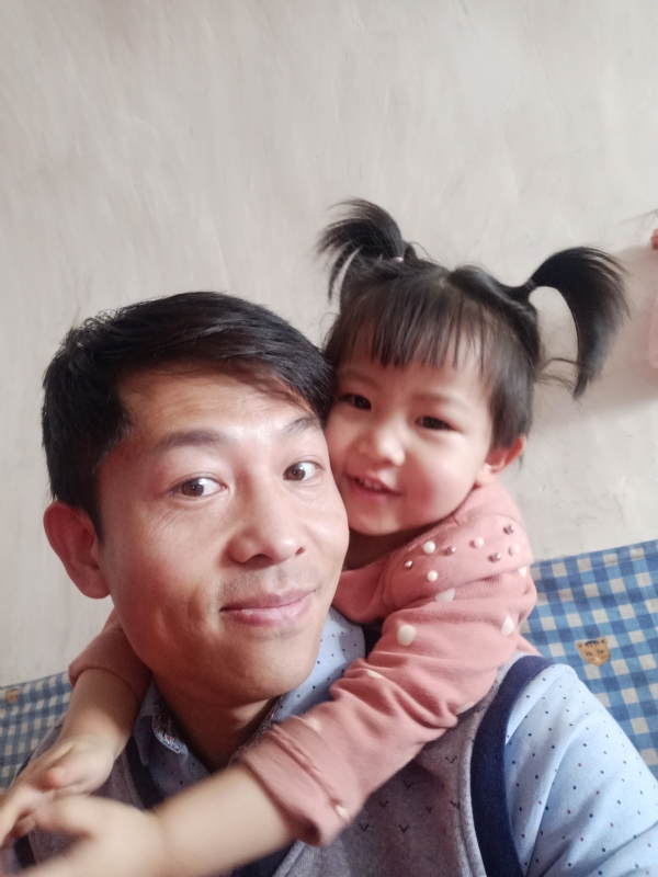 东京塔的第一张照片--泰州相亲服务中心