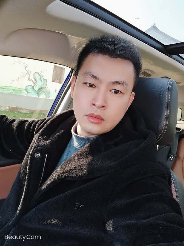 快乐无罪的第三张照片--泰州相亲服务中心