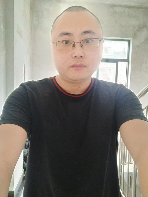 奈何没有桥的第一张照片--泰州相亲服务中心