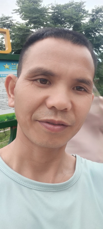 找个相爱的人结婚的第一张照片--泰州相亲服务中心