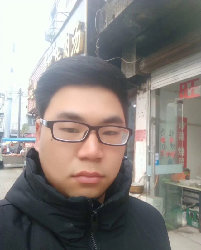 枯叶??的第一张照片--泰州相亲服务中心