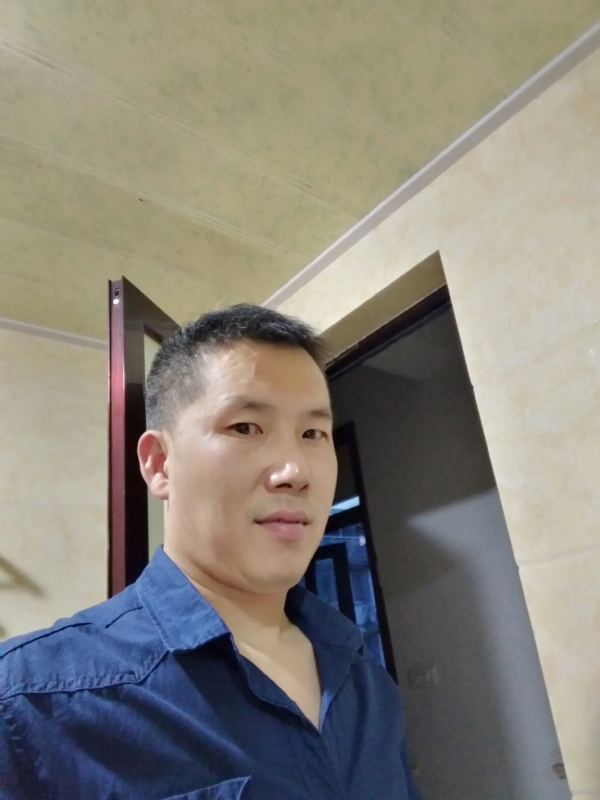 余生搀扶走的第一张照片--泰州相亲服务中心