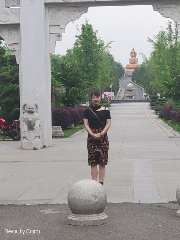 魏沐阳子的第三张照片--泰州相亲服务中心