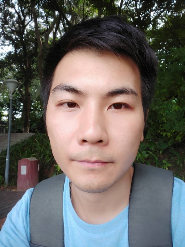 蜡笔小新的第一张照片--泰州相亲服务中心