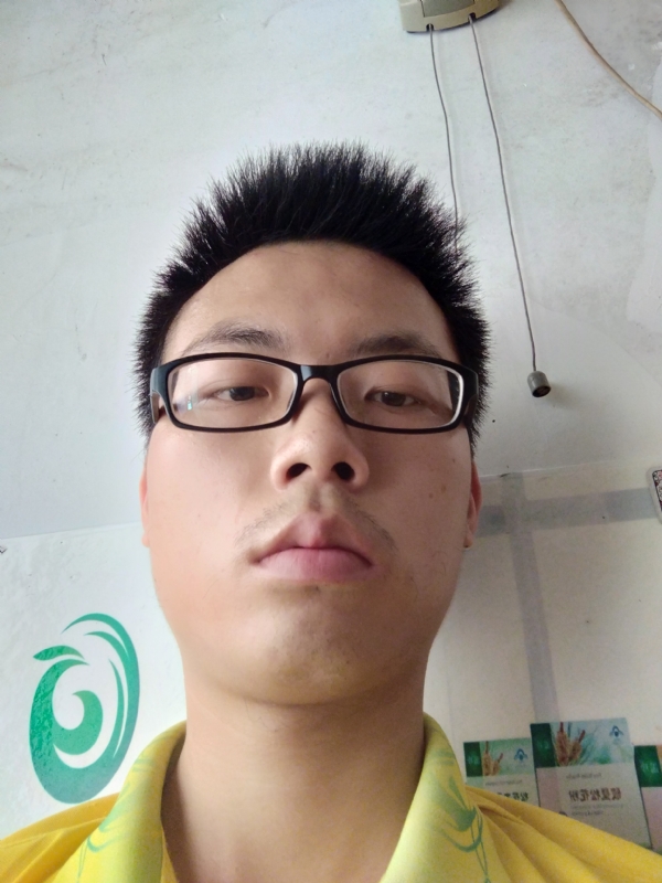 舒荷的第二张照片--泰州相亲服务中心