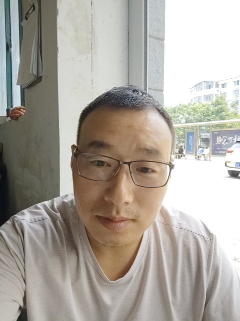转身的距离的第一张照片--泰州相亲服务中心