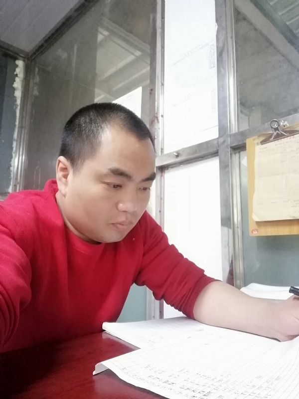小吴的第一张照片--泰州相亲服务中心