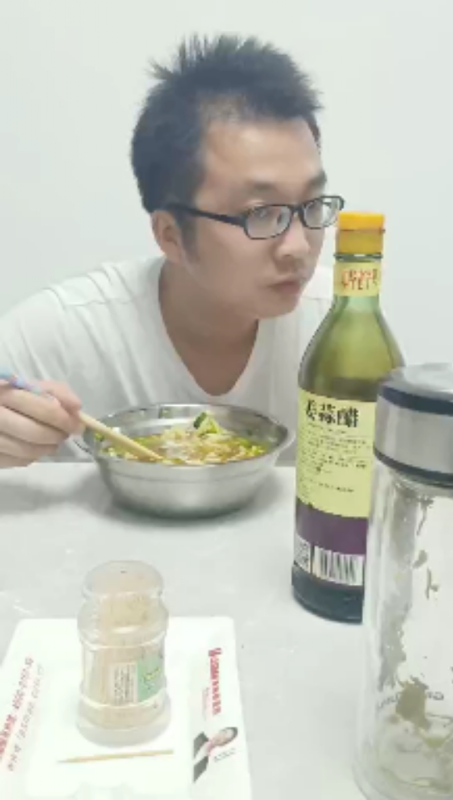 超超的第一张照片--泰州相亲服务中心