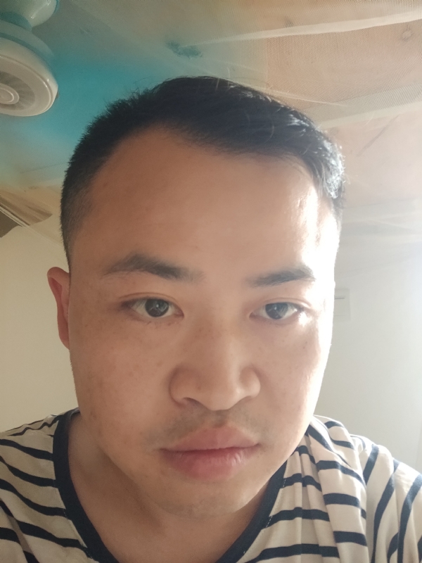 一切随缘的第一张照片--泰州相亲服务中心