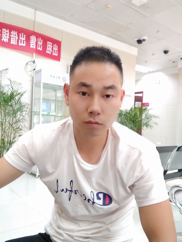 小少的第一张照片--泰州相亲服务中心