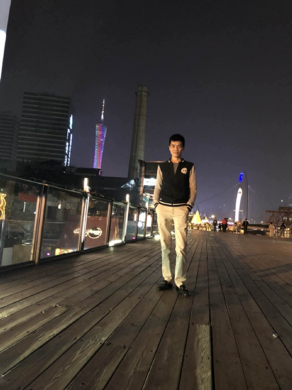 生机·略的第一张照片--泰州相亲服务中心
