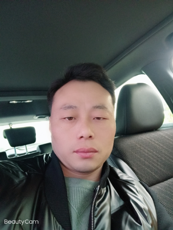 放飞的羊的第一张照片--泰州相亲服务中心